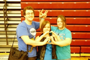 Logan Effe, Lesley Tiopens, and Chelsie Taylor